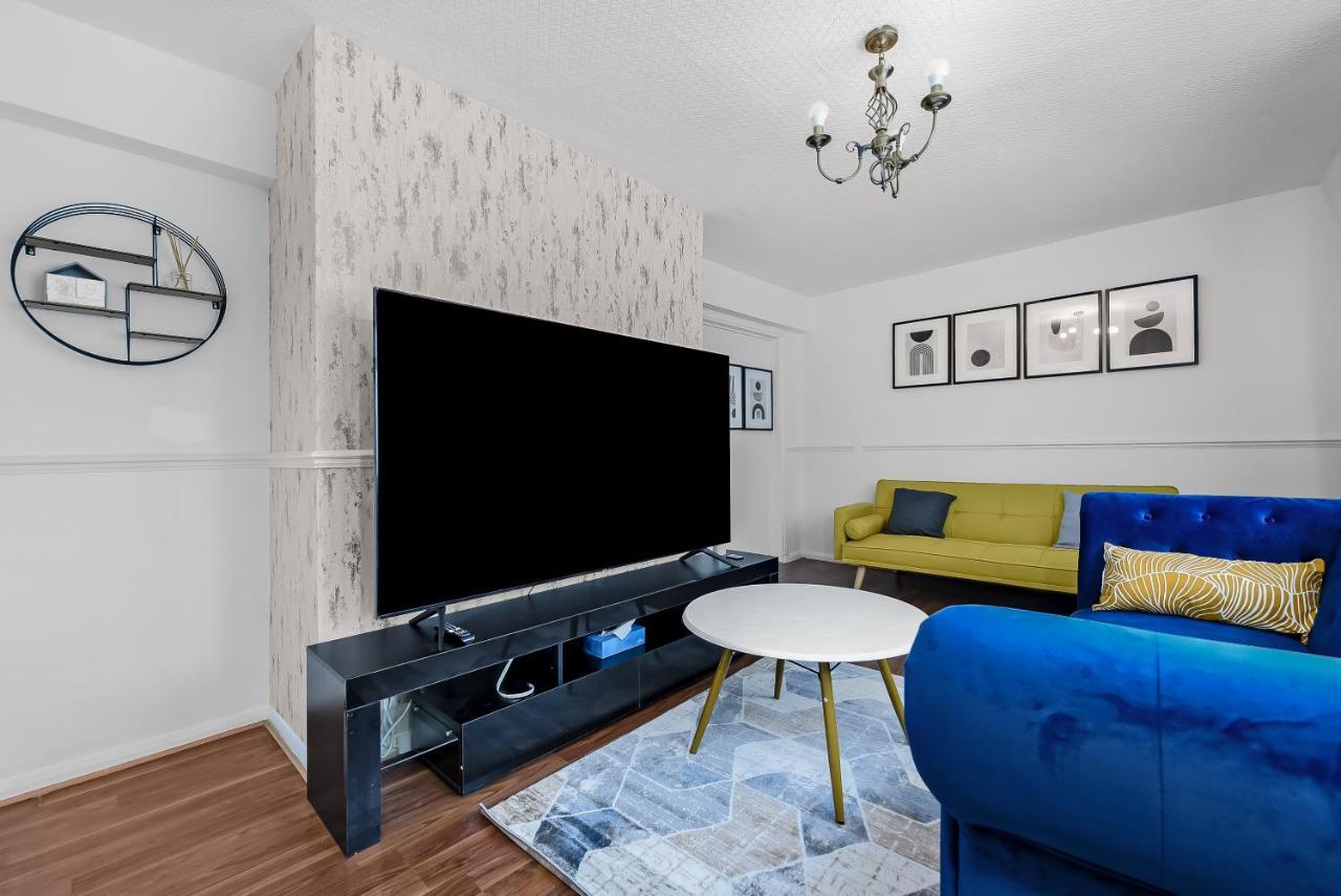 Stylish Excel 3 Bedroom Flat ロンドン エクステリア 写真
